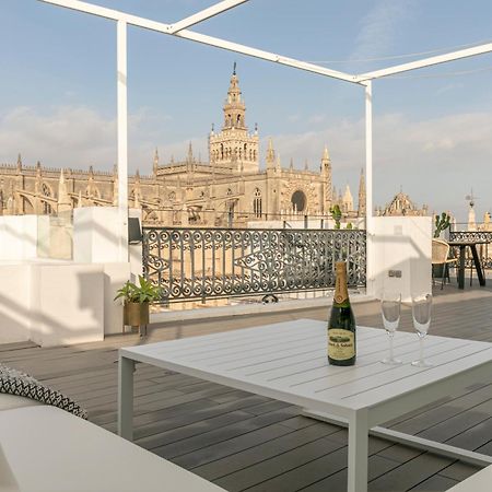Isg Apartments Modern Atticpool At The Cathedralfree Parking Siviglia Esterno foto