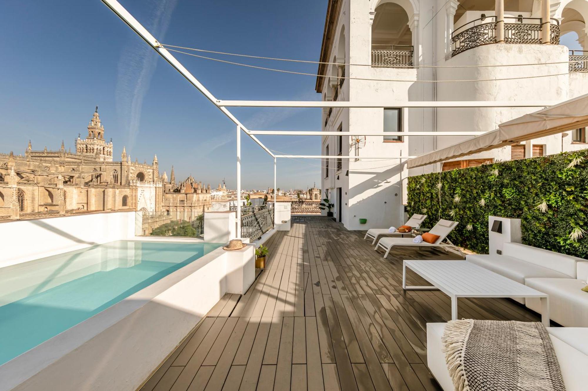Isg Apartments Modern Atticpool At The Cathedralfree Parking Siviglia Esterno foto